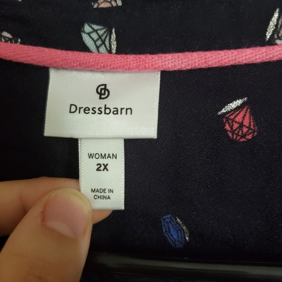 Patterned Navy Blouse - Picture 4 of 6